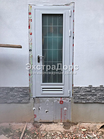 Противопожарные двери со стеклом от производителя в Солнечногорске  купить