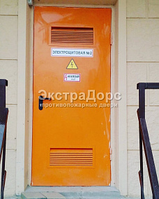 Противопожарные двери с решеткой от производителя в Солнечногорске  купить